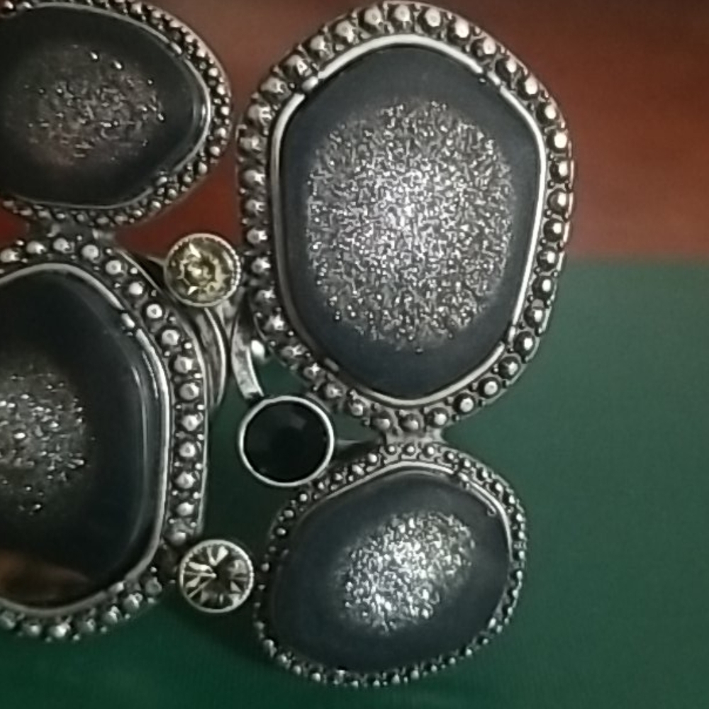 Braclet - Picture 3 of 4